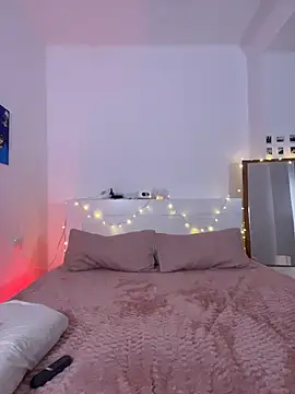 Mar 333 online show from February 4, 8:12 pm