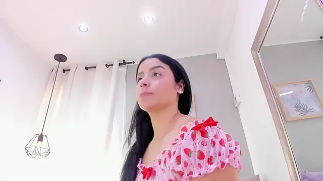 Snapshot of Paula_Desousa chatting on September 16, 9:01 pm Paula Desousa online show from September 16, 9:01 pm