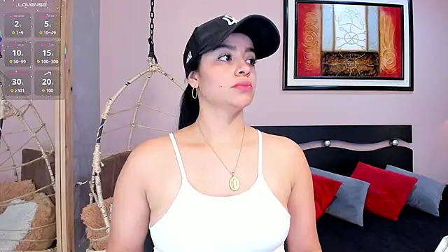 Snapshot of Paula_Desousa chatting on September 9, 7:46 pm Paula Desousa online show from September 9, 7:46 pm