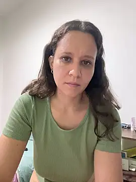 hotcookie28 online show from July 17, 12:09 pm
