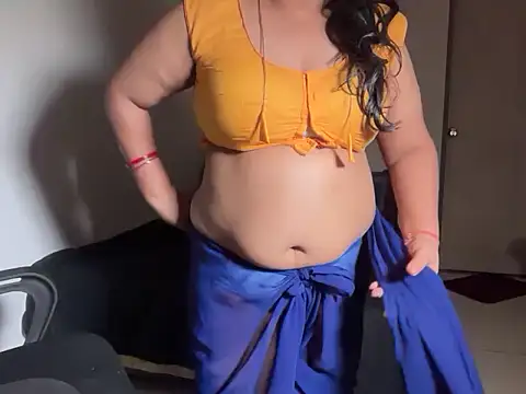 soniasharma0223 online show from April 10, 11:44 pm