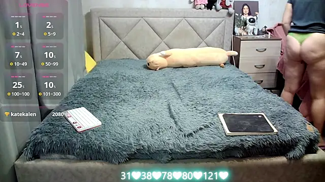 juliettkalen online show from September 13, 4:26 pm