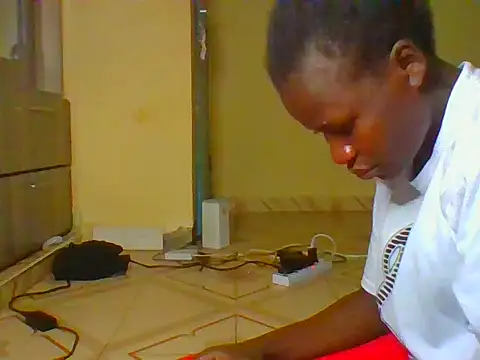 prettychic5 online show from March 23, 3:18 pm