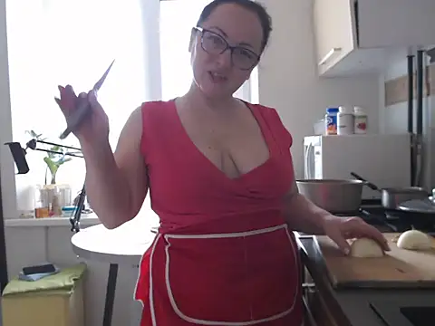 Alma44 online show from April 4, 6:45 am