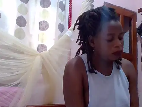 sweetbabra1 online show from June 18, 1:49 pm
