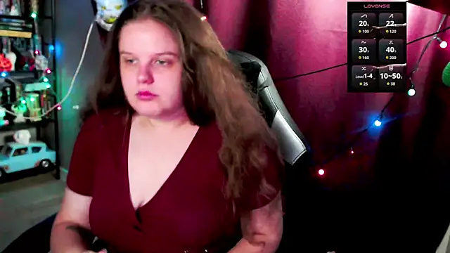 so cute777 online show from December 4, 7:10 am