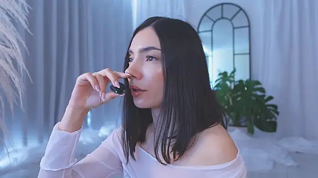 AmyArmstrong online show from November 21, 9:39 pm