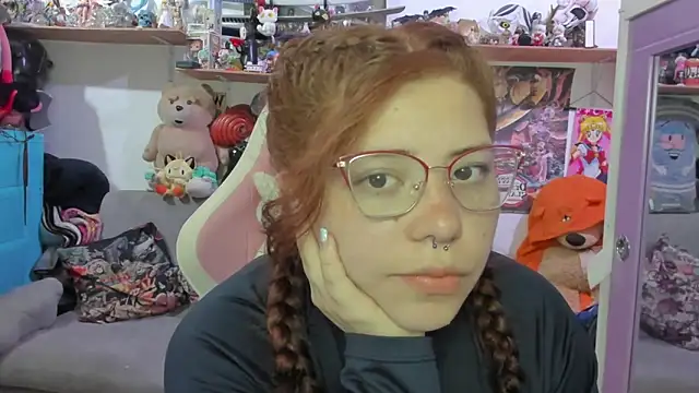 soficammy online show from April 12, 9:17 pm